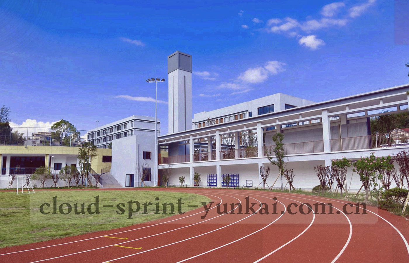 抽象的桌面端界面示意图，左侧竖向标签栏、中部横向赛程板、右侧数据侧栏，整体为深色界面